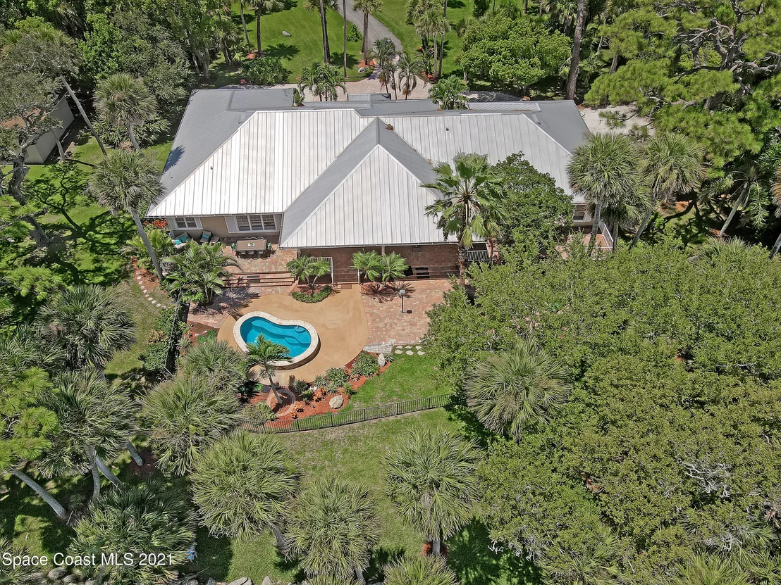 Photo of 1913 Pineapple Avenue