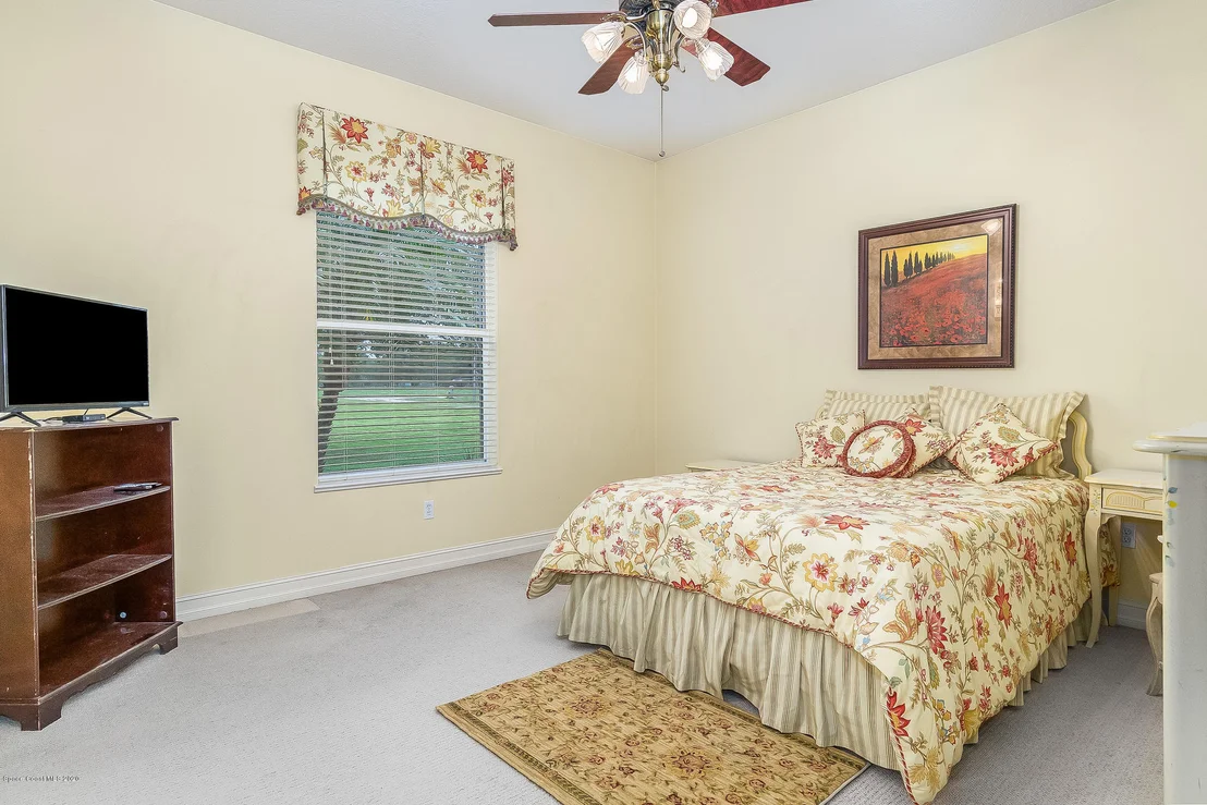 Photo of 4135 Hammock Road