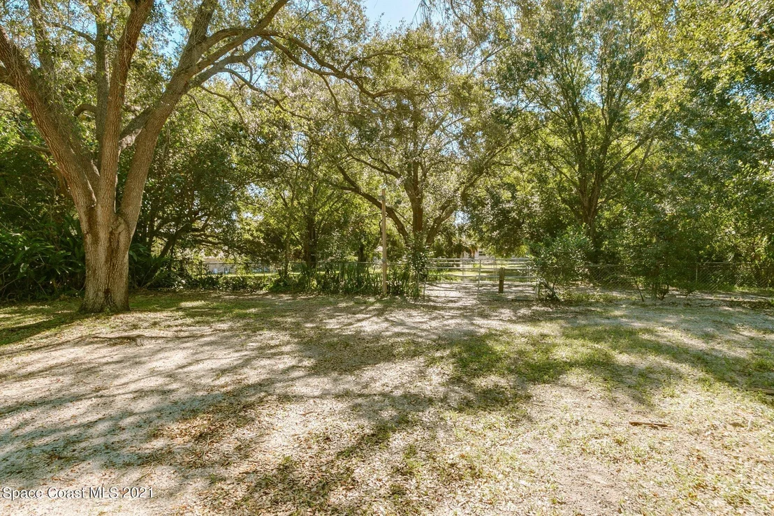 Photo of 37 Littlejohn Lane