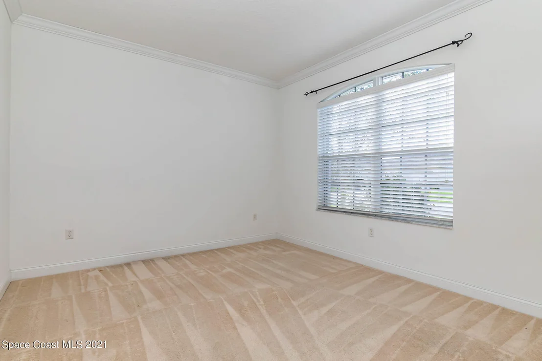 Photo of 3263 Hawthorne Avenue