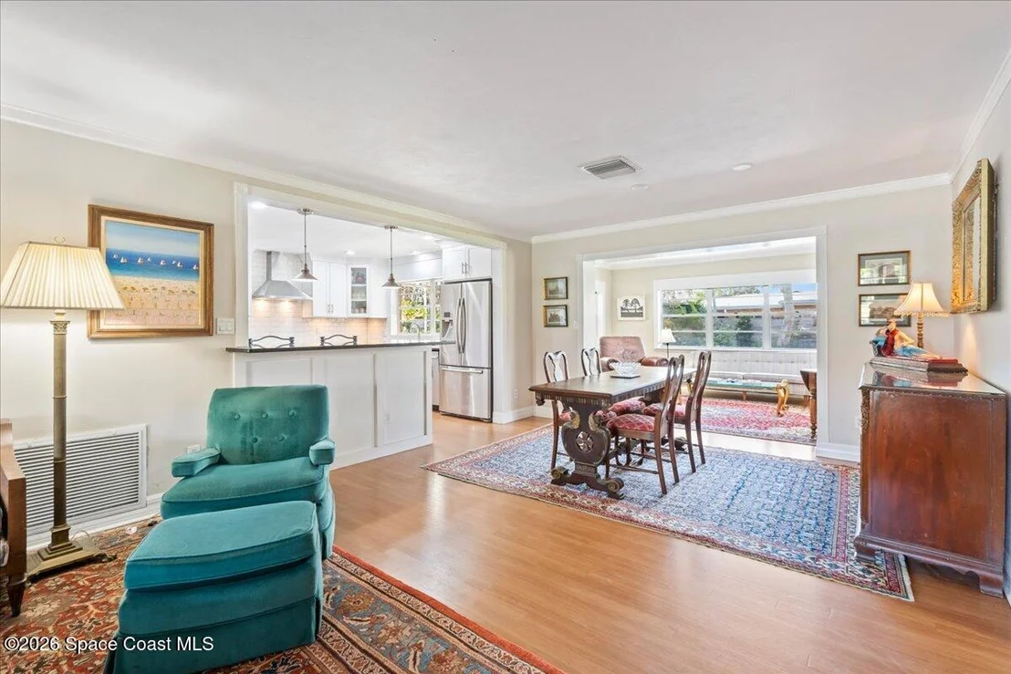 Photo of 333 Cocoa Avenue