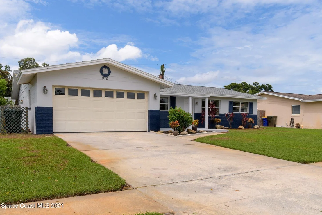 Photo of 910 Jefferson Road