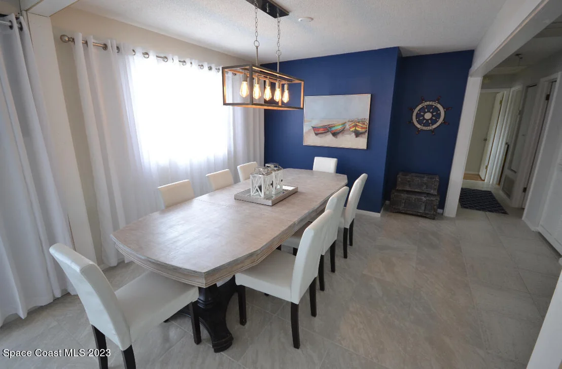 Photo of 2785 Locksley Road