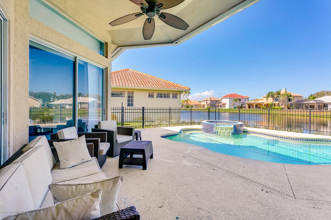 Photo of 330 Newport Drive
