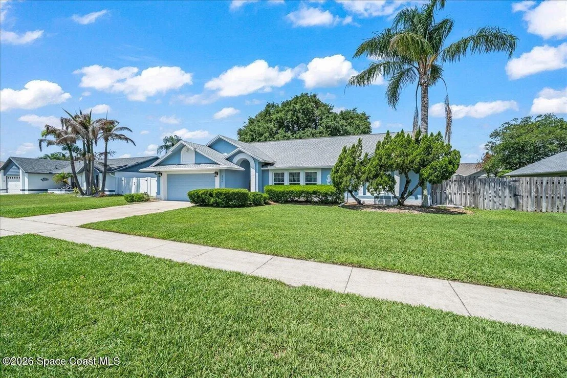 Photo of 2794 Nobility Avenue
