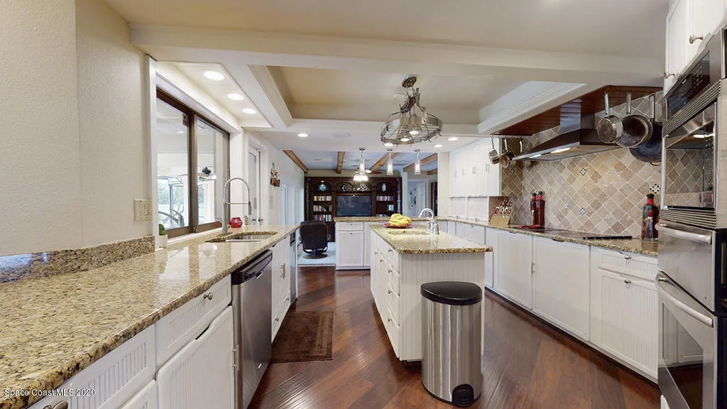 Photo of 643 Doral Lane