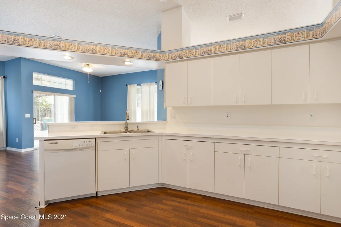 Photo of 8060 Bracken Lane