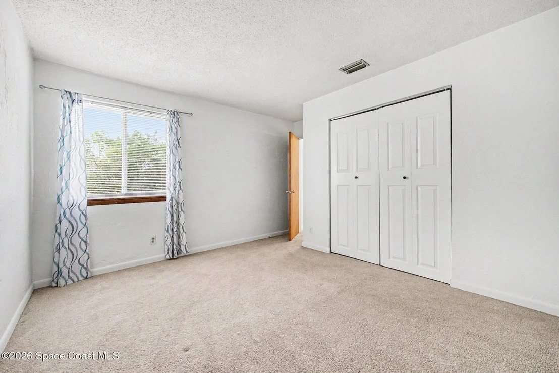 Photo of 909 Northbrook Drive