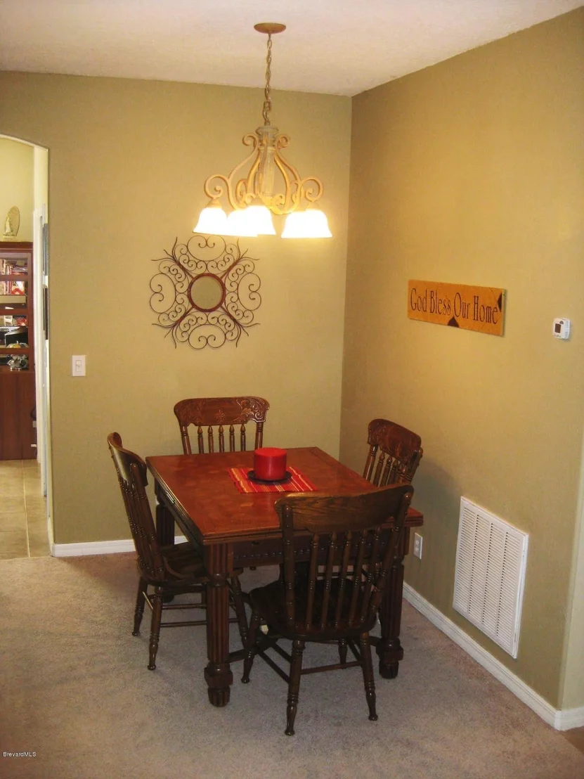 Photo of 2078 Maeve Circle