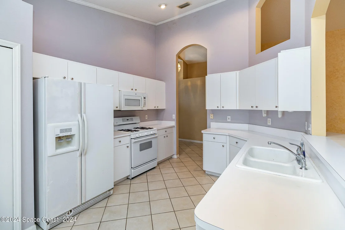 Photo of 2327 Hidden Pine Lane NE
