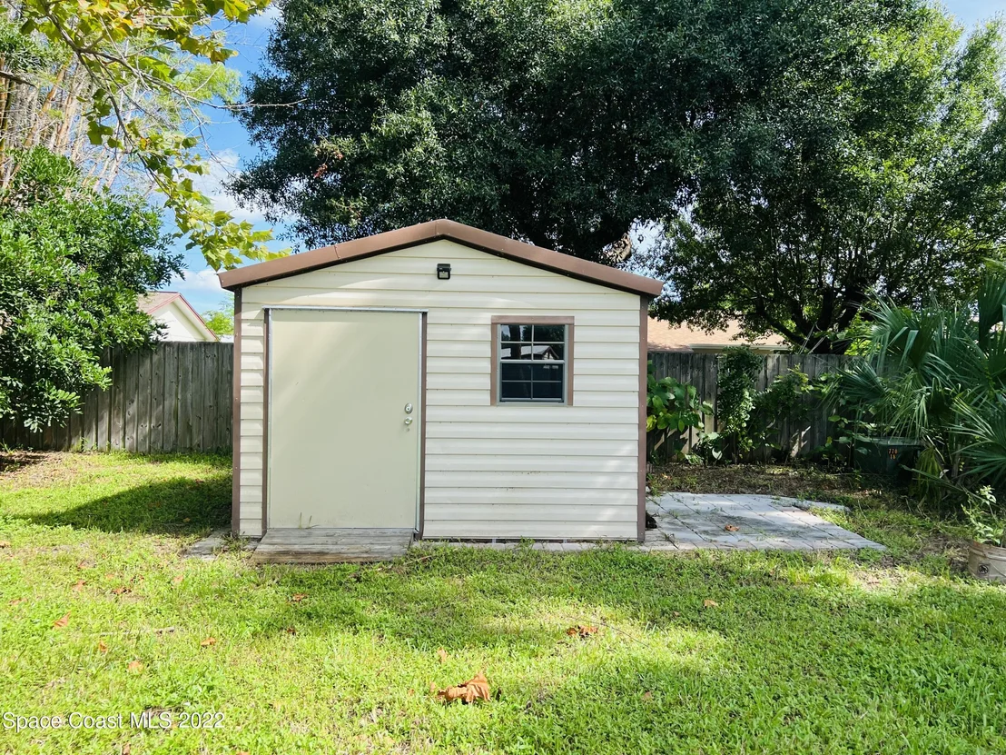Photo of 2149 Circlewood Drive