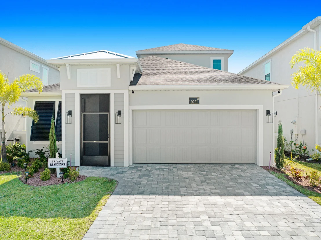 Photo of 9221 Udina
