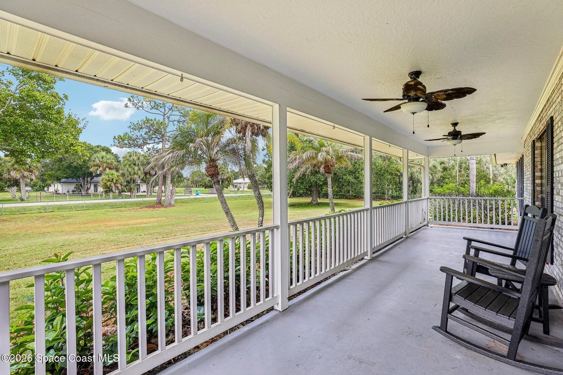 Photo of 2460 Lacourt Lane
