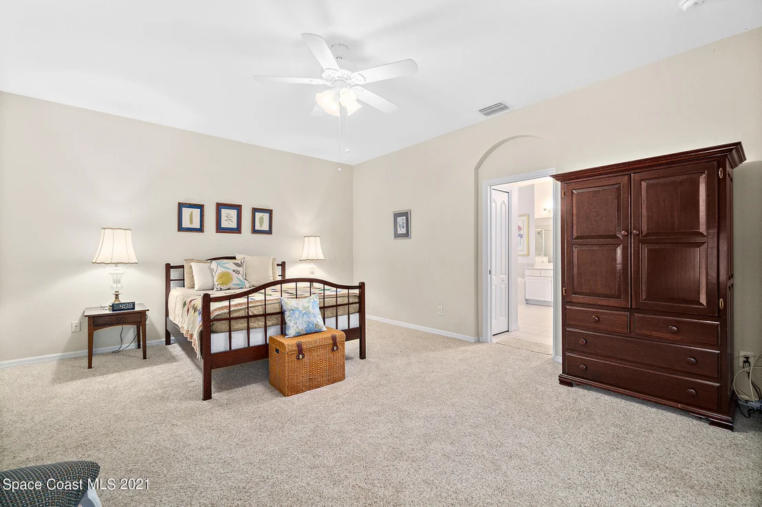 Photo of 5876 Arlington Circle