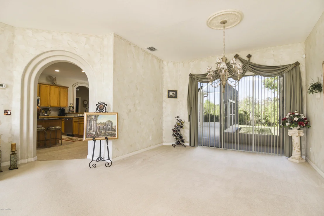 Photo of 3626 Peninsula Circle