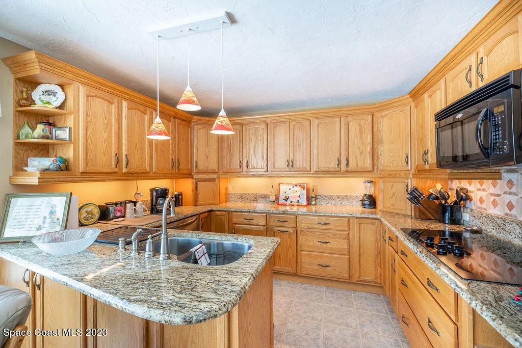 Photo of 466 Sandpiper Drive