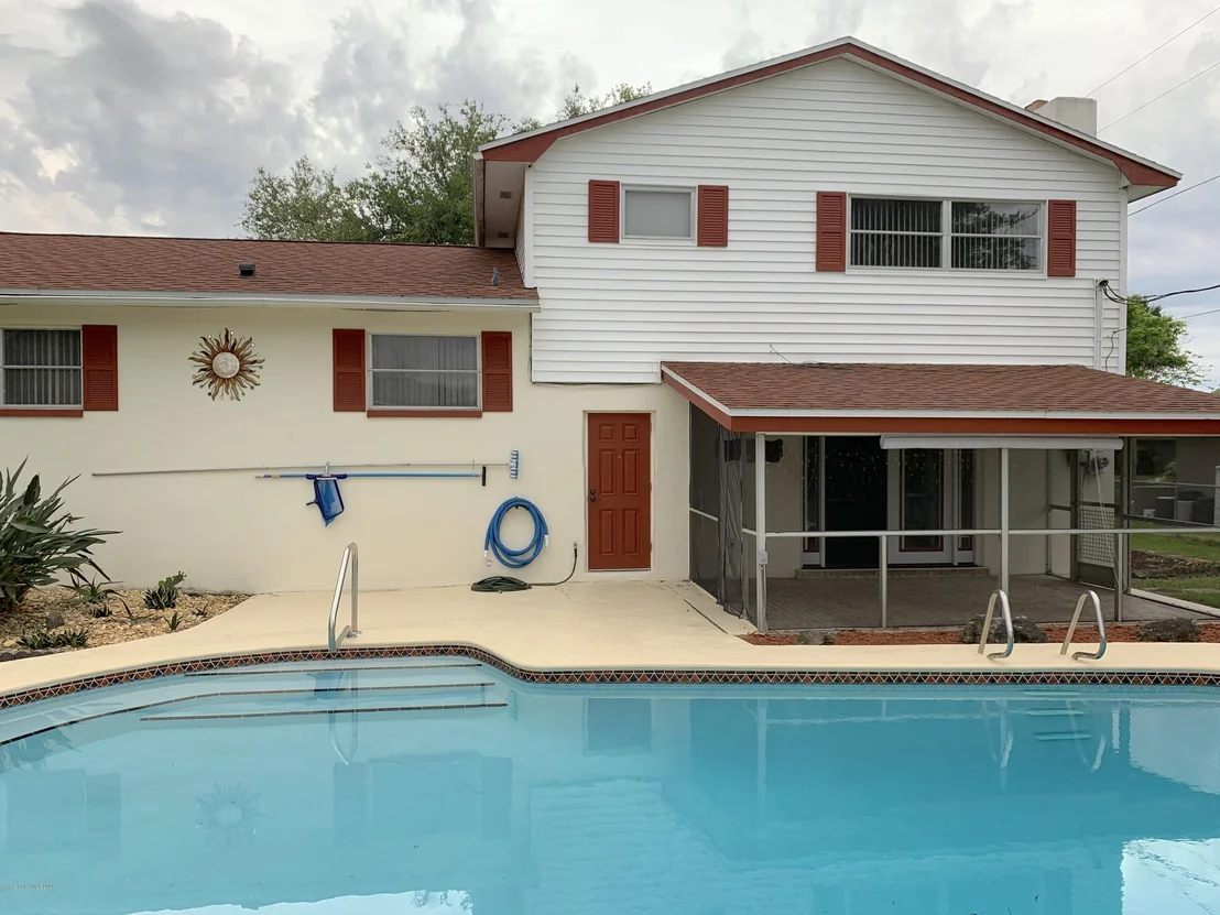 Photo of 302 Glen Ridge Road