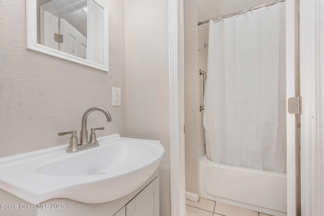 Photo of 3115 Wiley Avenue