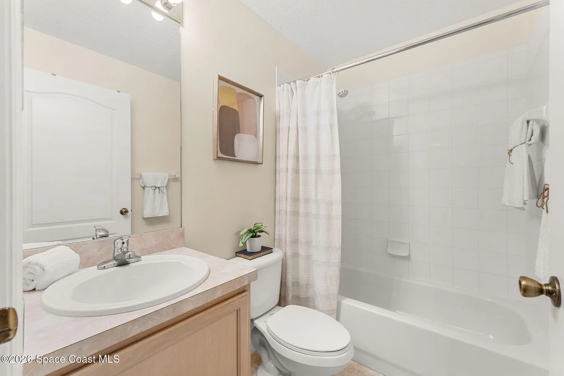 Photo of 992 Shaw Circle