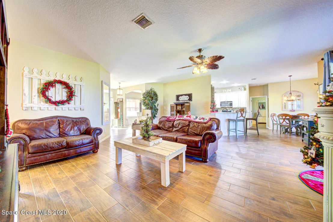 Photo of 5216 Indigo Crossing Drive