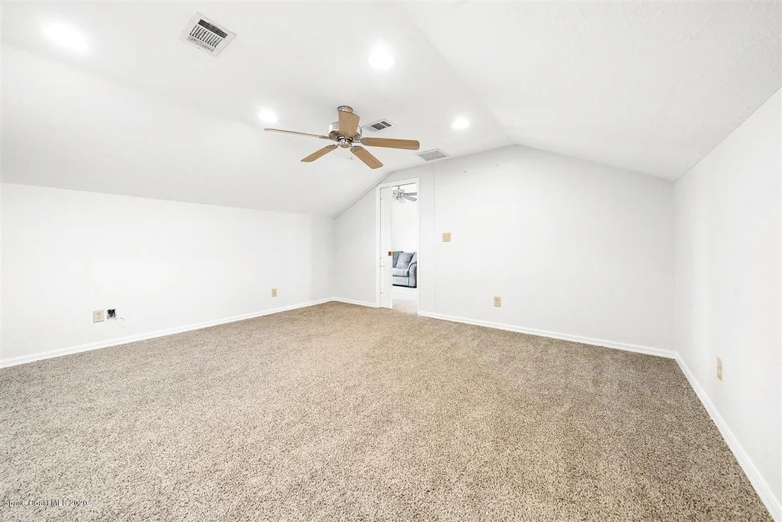 Photo of 4901 Evinrude Road