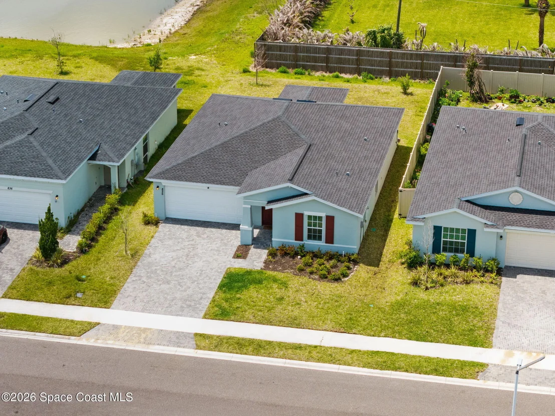 Photo of 826 Dockside Drive SW