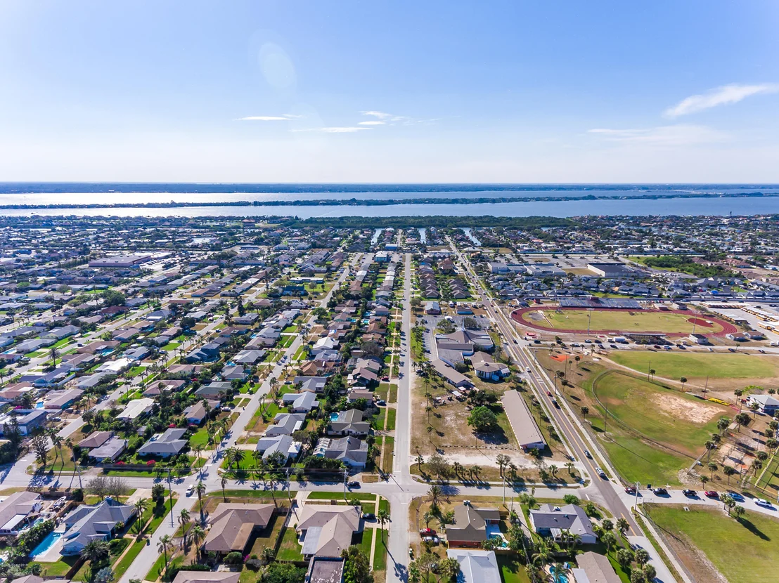 Photo of 360 Lee Avenue