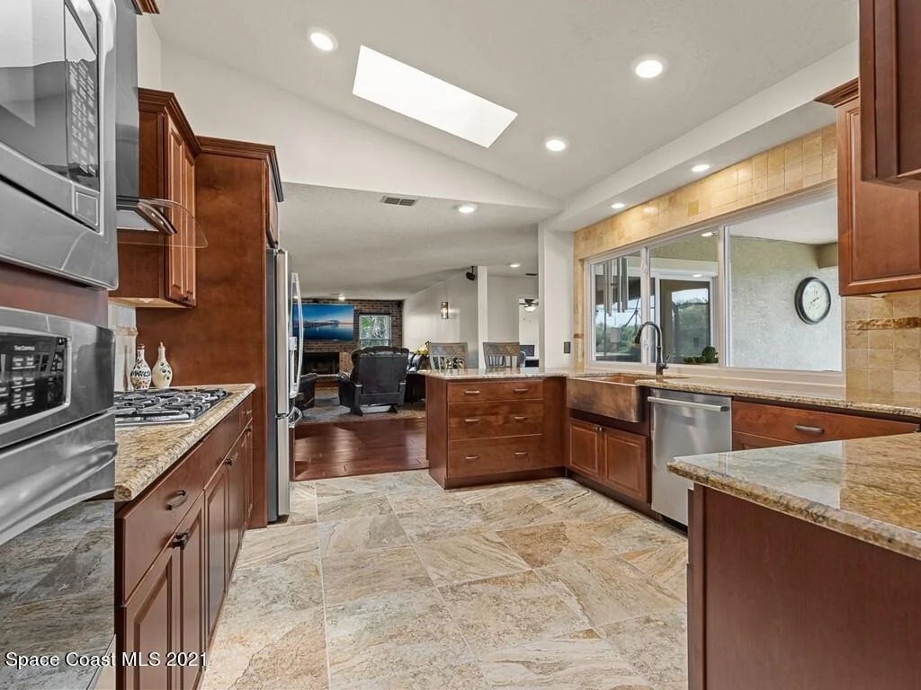 Photo of 820 Kerry Downs Circle