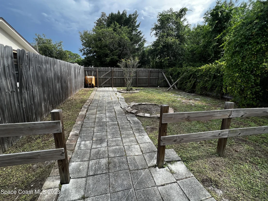 Photo of 2707 Palm Drive