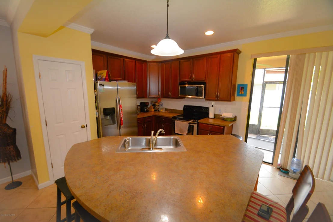 Photo of 734 Dryden Circle