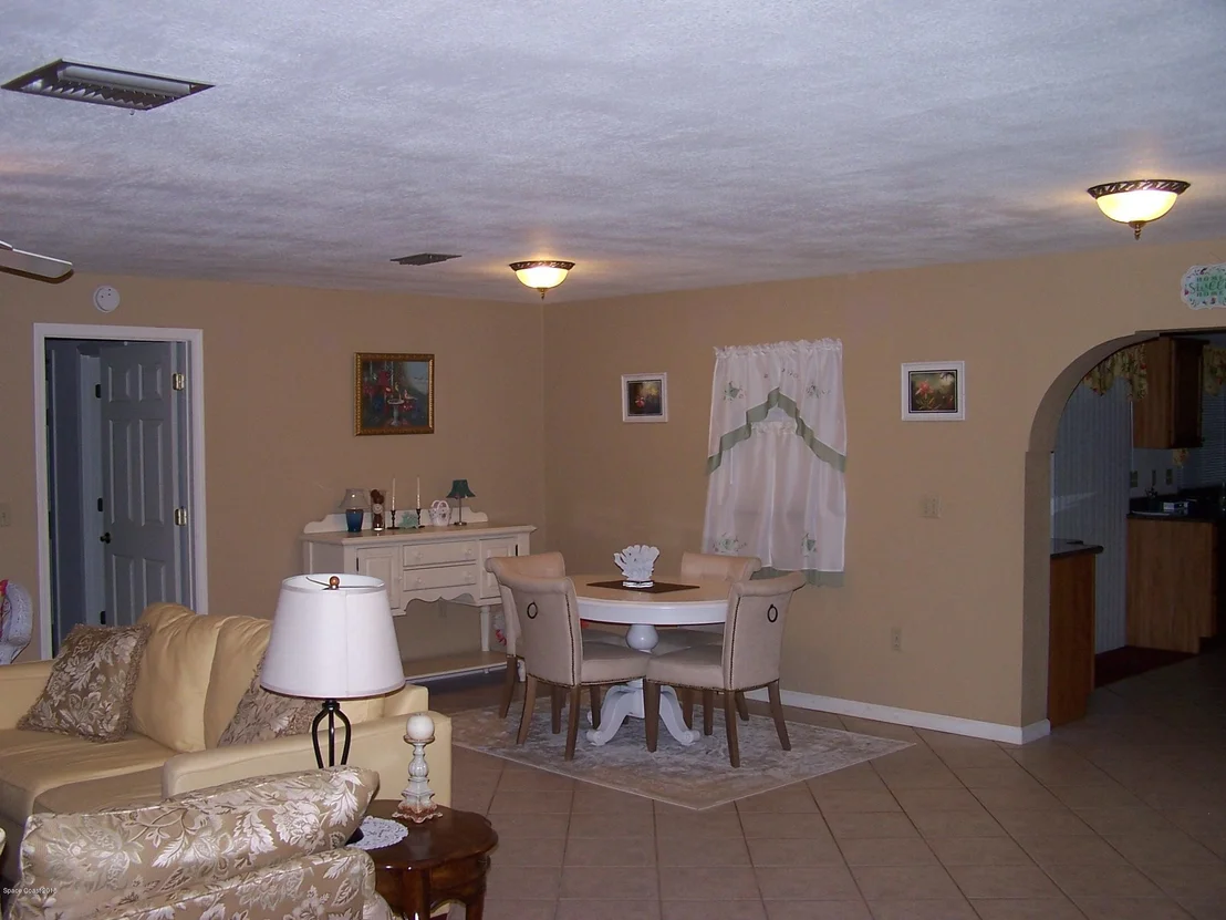 Photo of 710 Aloha Avenue