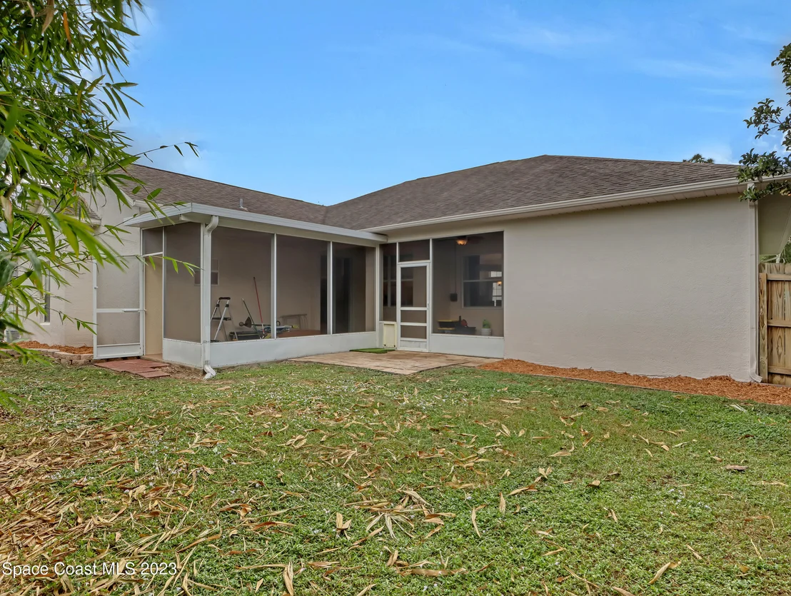 Photo of 1663 Dozier Circle SE