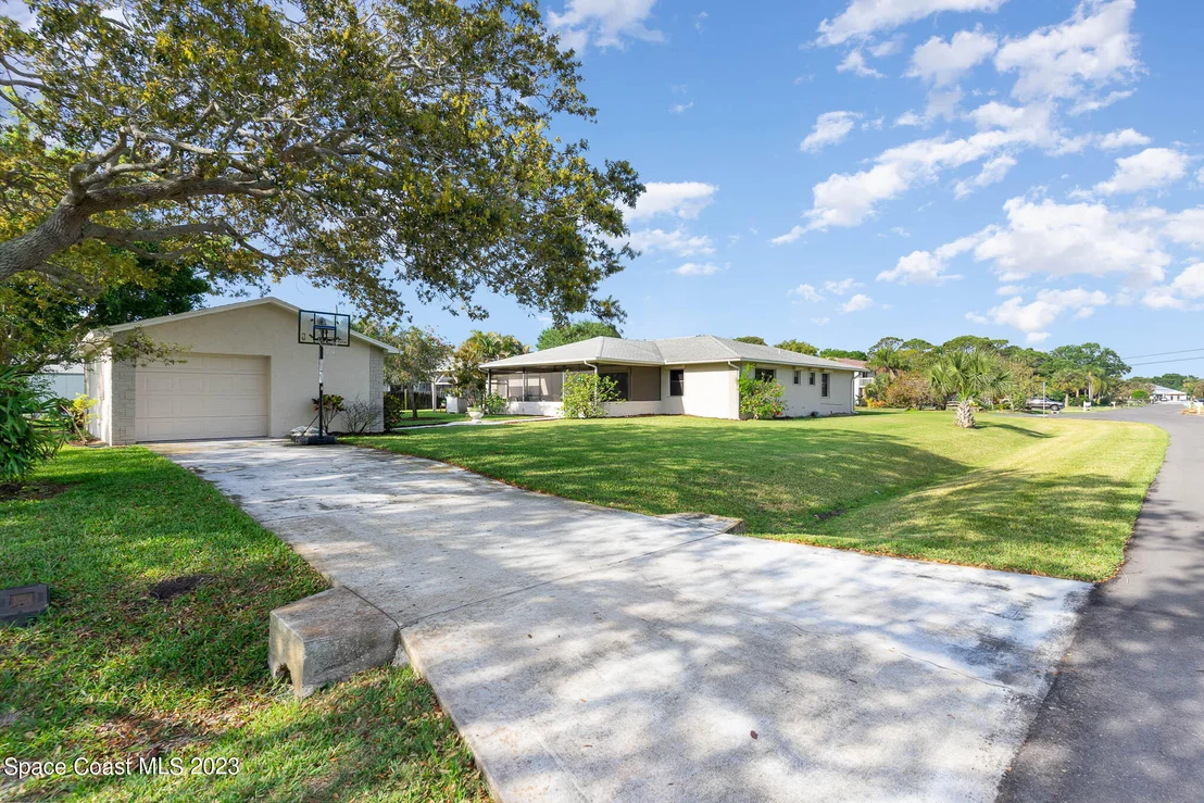 Photo of 2805 Pine Branch Drive