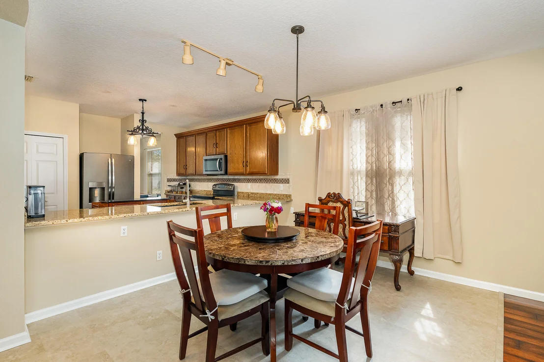 Photo of 472 Cressa Circle