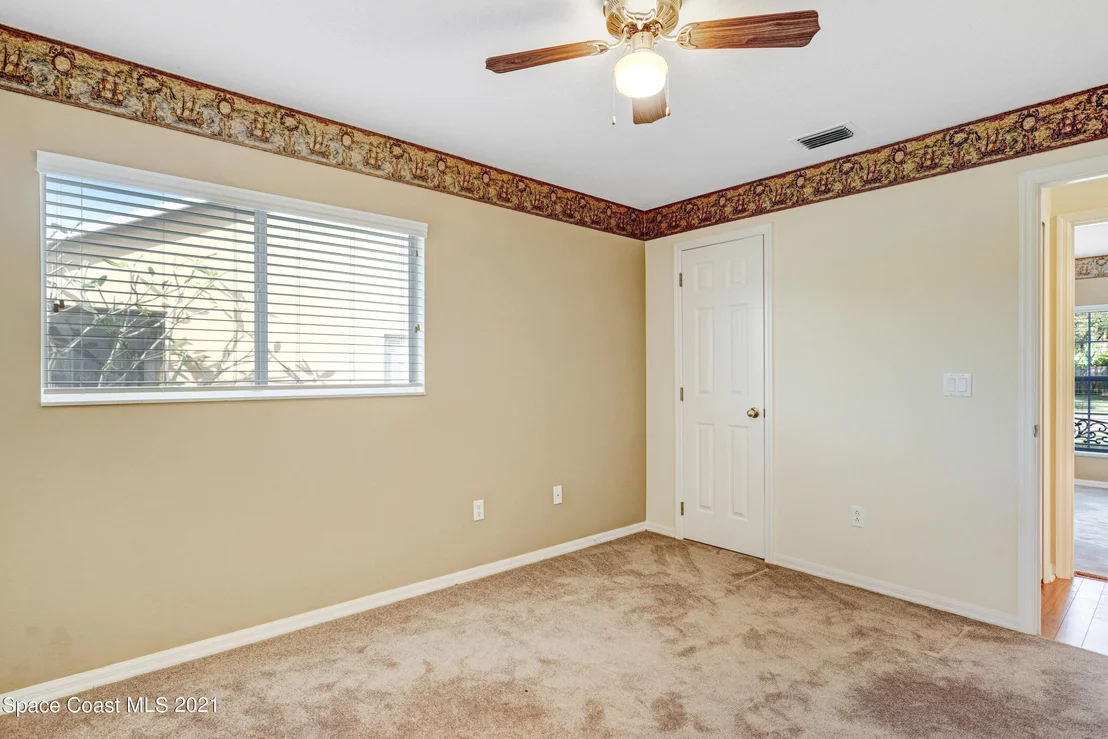 Photo of 1003 Pelican Lane