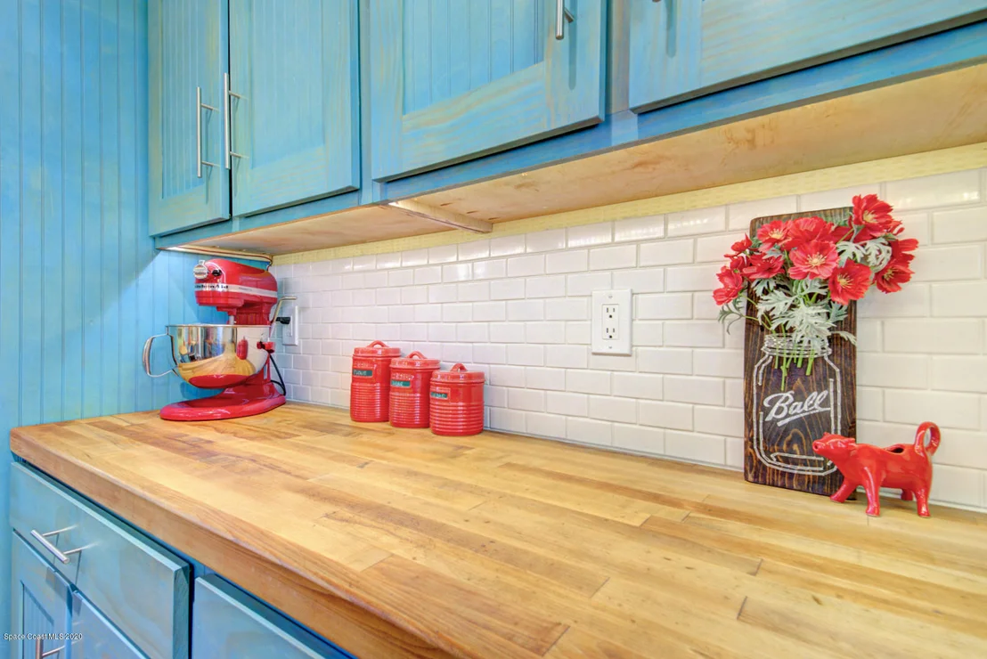 Photo of 6421 Hunt Road