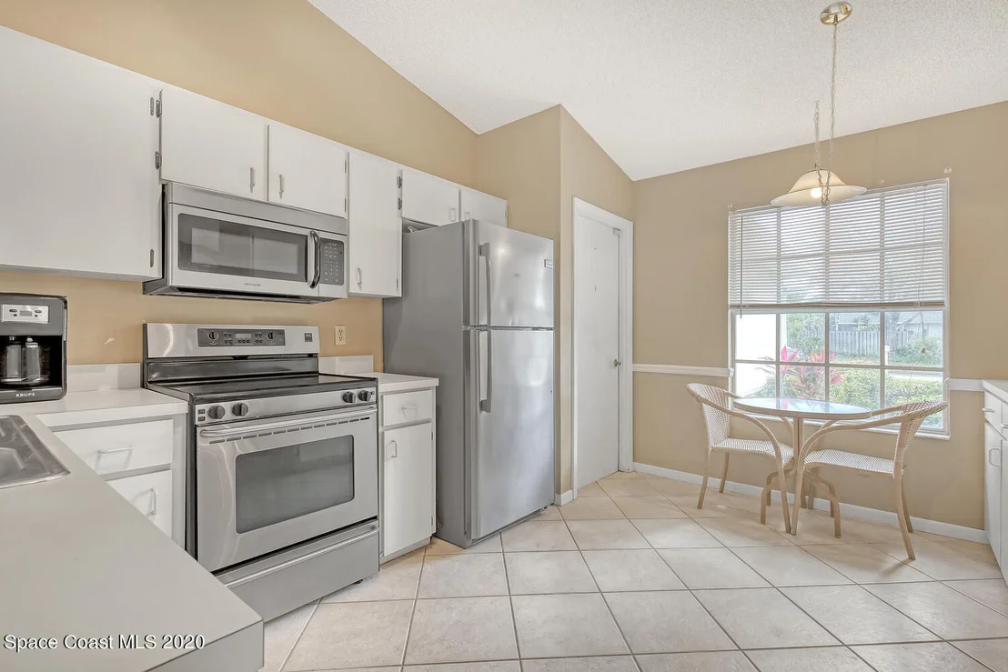 Photo of 1200 Ambra Drive