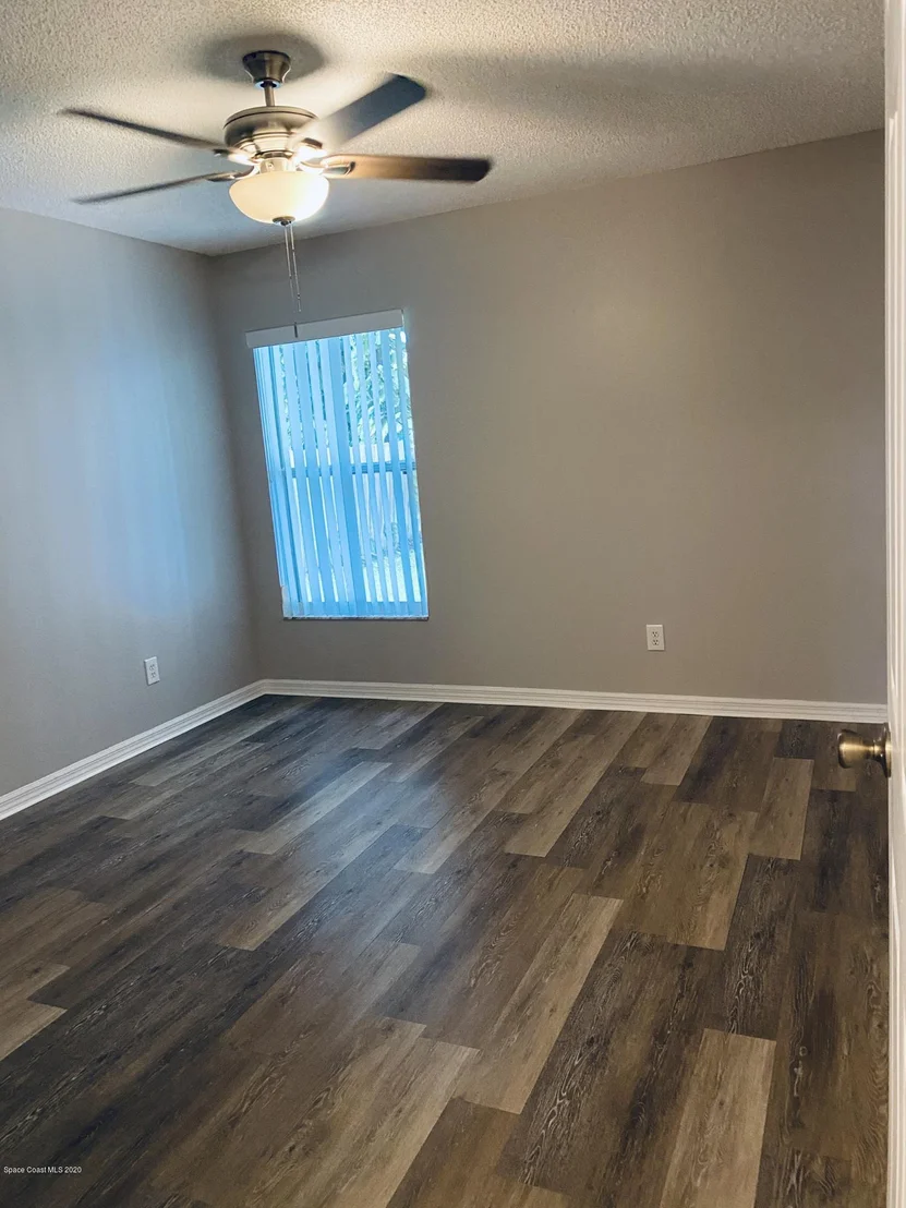 Photo of 6100 Edison Street
