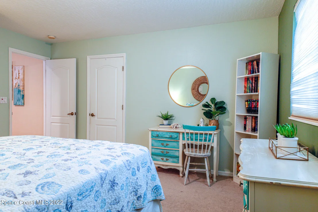 Photo of 6047 Arlington Circle