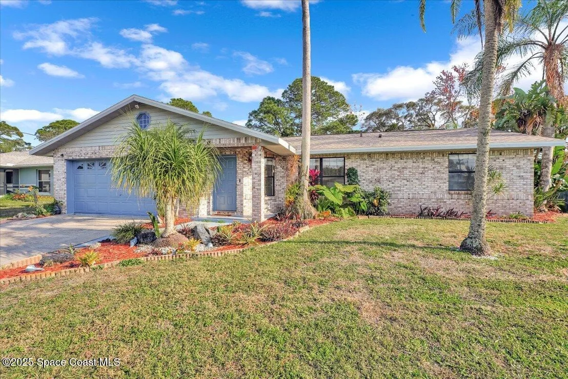 Photo of 5453 Holden Road