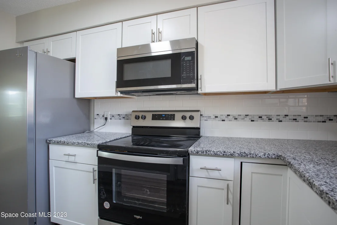 Photo of 34 Knollwood Drive