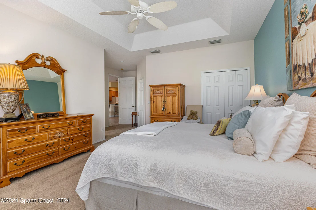 Photo of 4640 Portage Trail