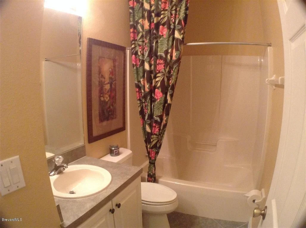 Photo of 989 Riviera Point Drive