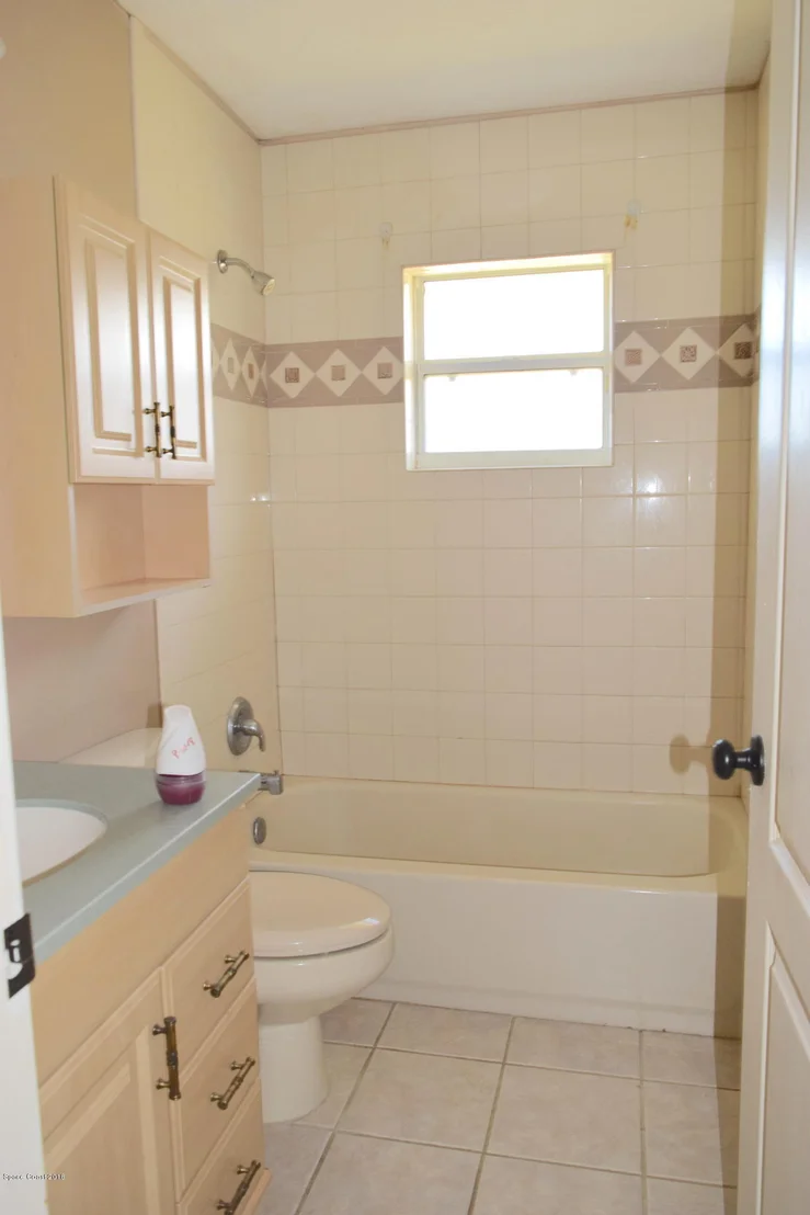 Photo of 2877 Digby Road SE