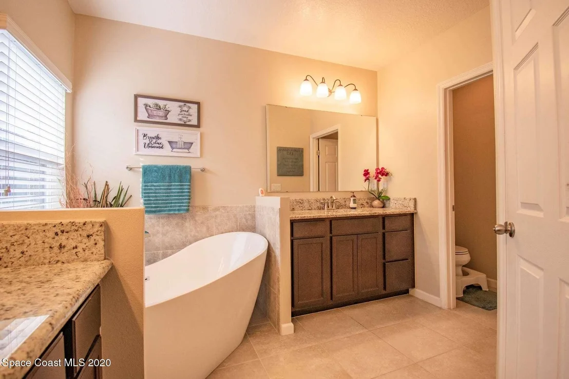 Photo of 1190 Dillard Drive SE