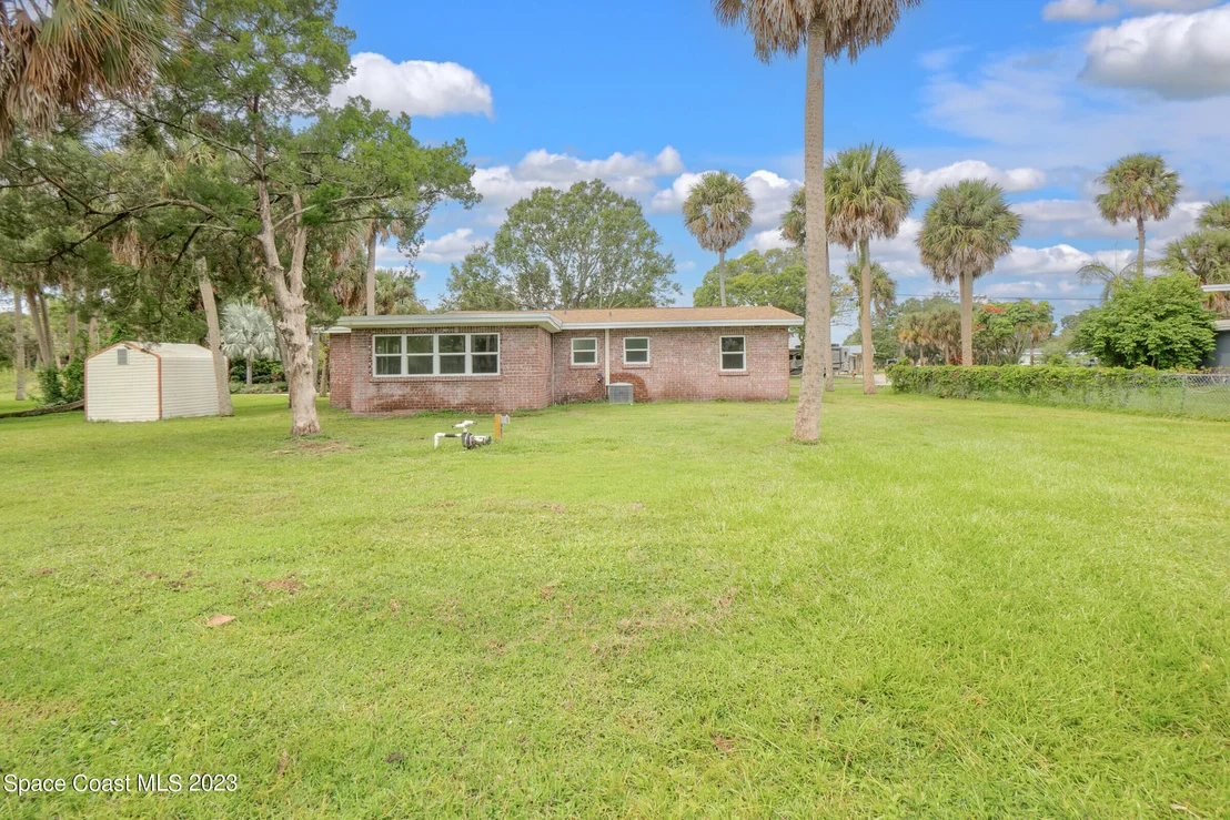 Photo of 1705 Academy Drive