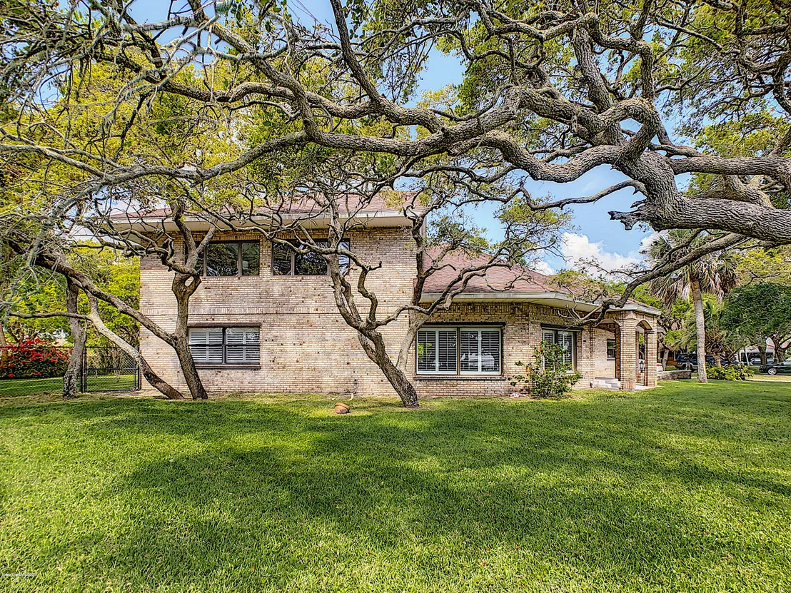 Photo of 2630 Rocky Point Road