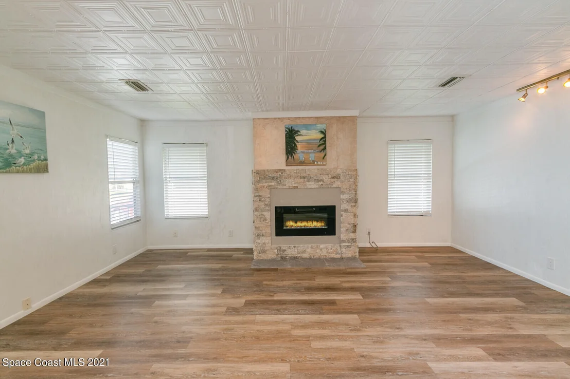 Photo of 524 Kimberly Circle