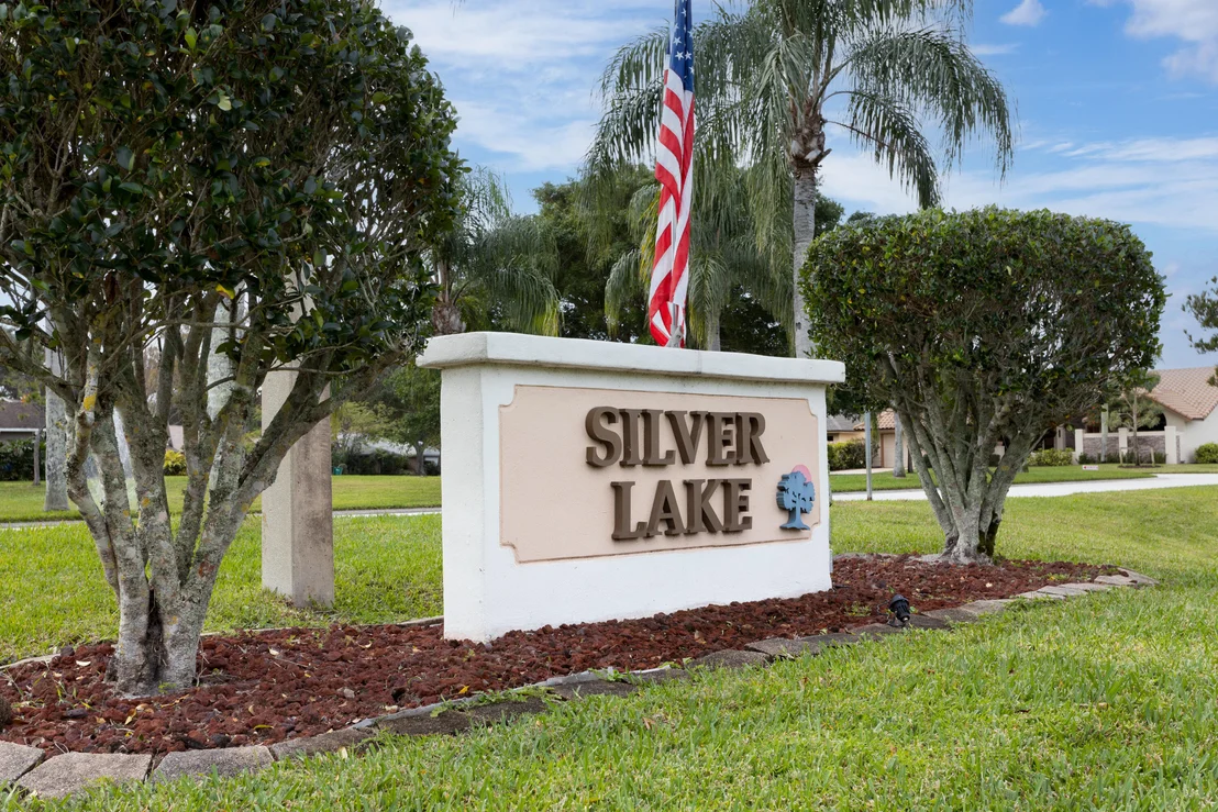 Photo of 1371 Silver Lake Drive