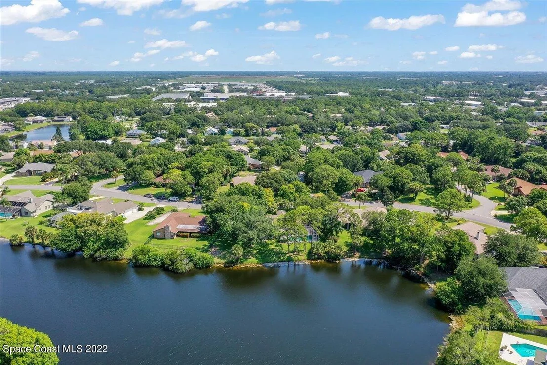 Photo of 7933 Timberlake Drive